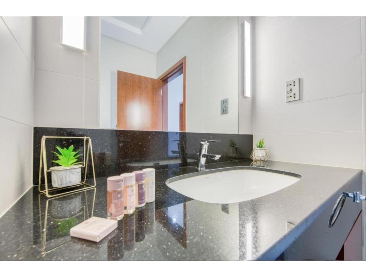 The Penthouse Near Burj Khalifa And Mall * دبي