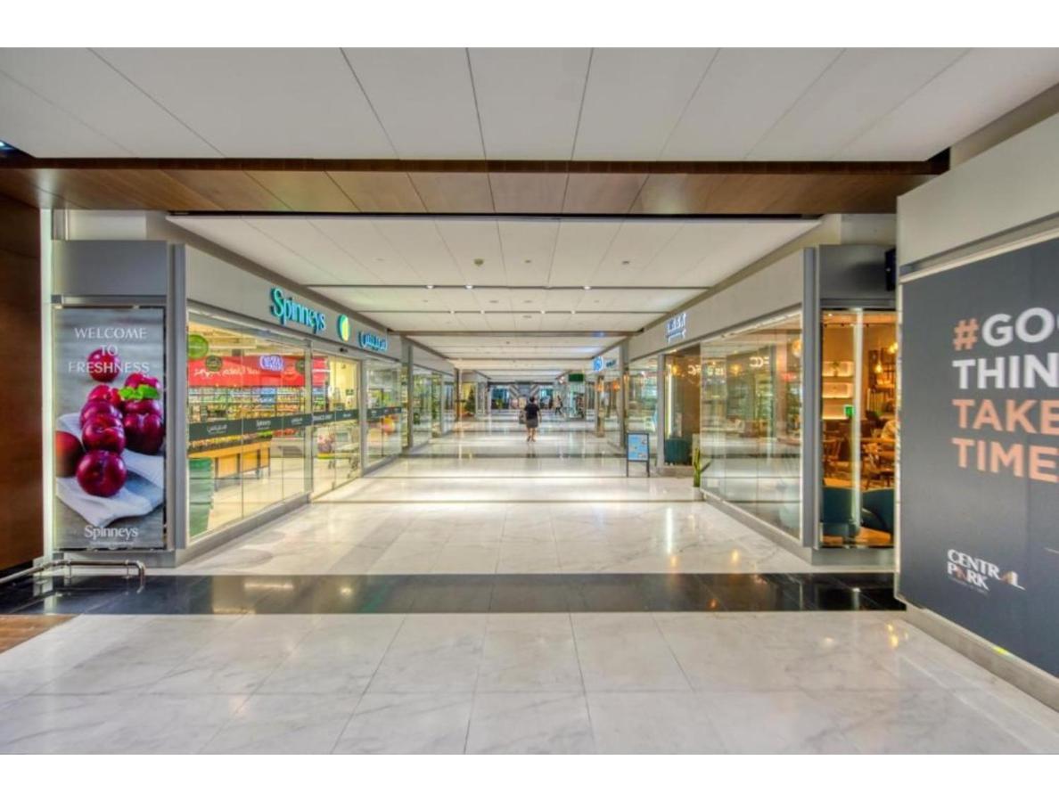 The Penthouse Near Burj Khalifa And Mall دبي