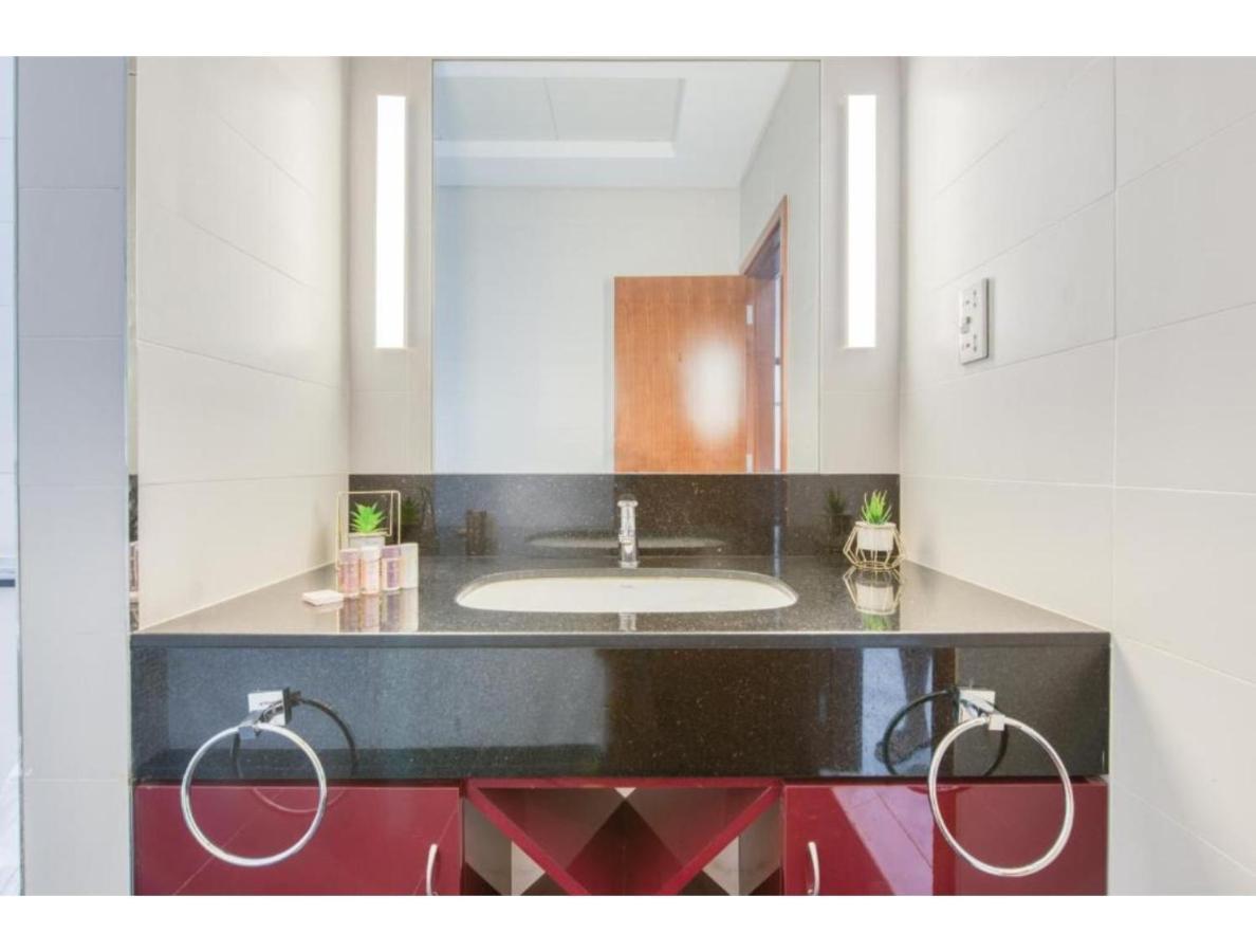 The Penthouse Near Burj Khalifa And Mall دبي